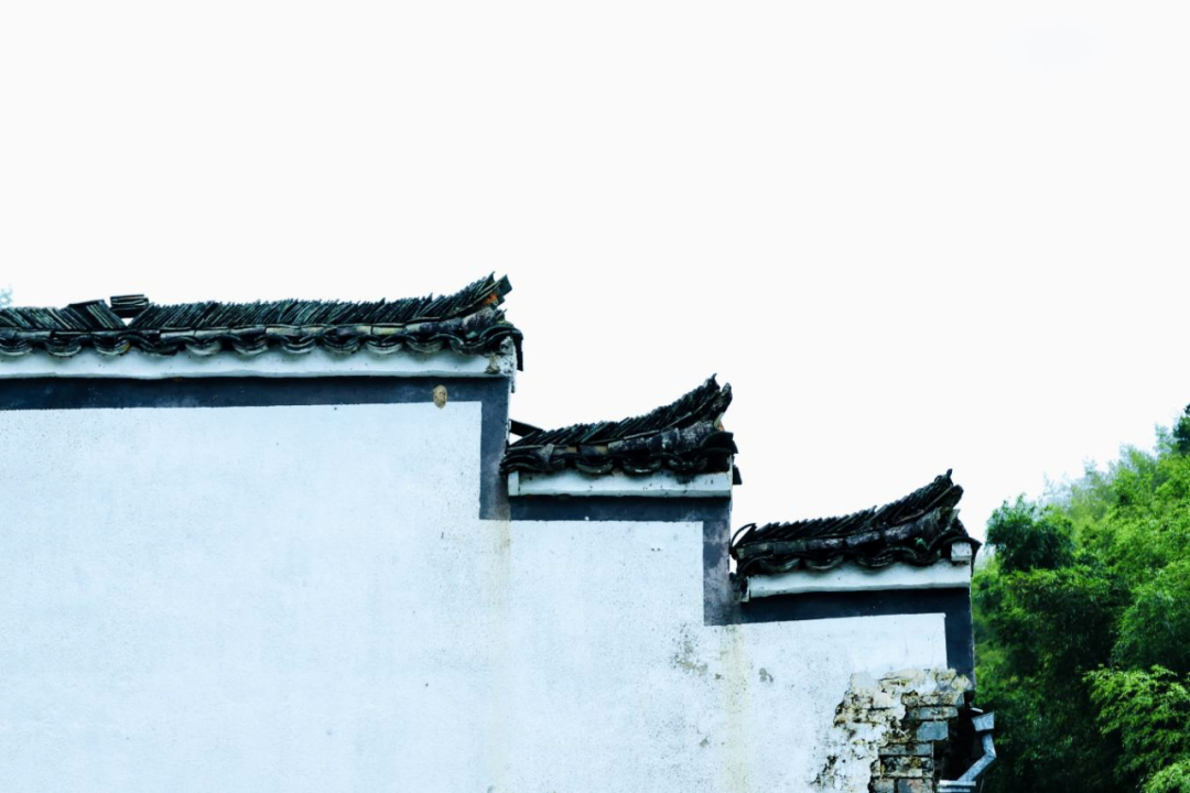 图为大麦坞村传统徽派建筑马头墙